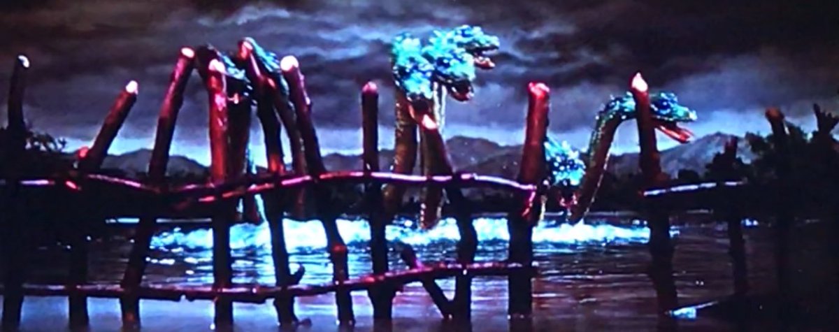 鮫順 בטוויטר 日本誕生 良いですなぁ ヤマタノオロチ 逆襲ゴジラ顔 利光さんの造型する素晴らしい顔だ ニヤケ顔だ