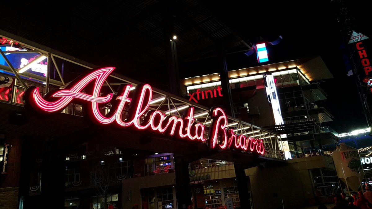 TravelerStadium's tweet photo. My first MLB game of the season!! Washington Nationals vs the Atlanta Braves at SunTrust Park! #mystadiumtravels #sports #mlb #BaseBall #Braves #atlanta #georgia #atl #atown #atlantabraves #chopon #baseballnights #openingweek #bravescountry #BravesFam #baseballisback #Nationals https://t.co/qjJQGpZj1I