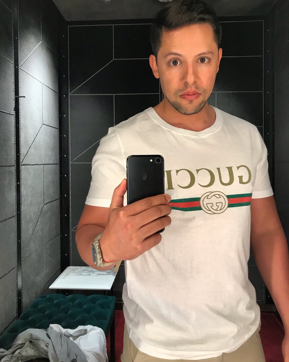 Luisleal21's tweet photo. #guccification https://t.co/UJawiesRQn