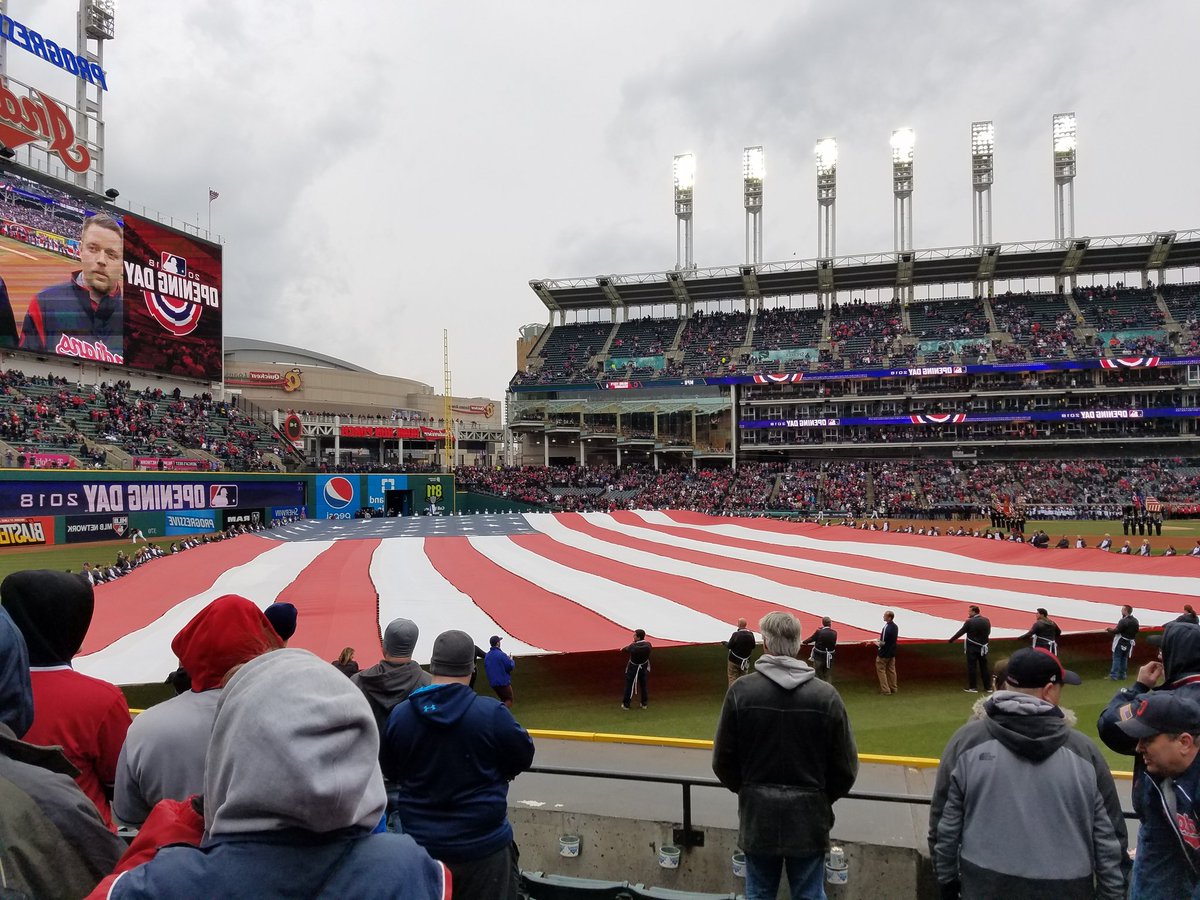 Kfed777's tweet photo. #OpeningDayCLE #RallyTogether https://t.co/zxrL48sNs7