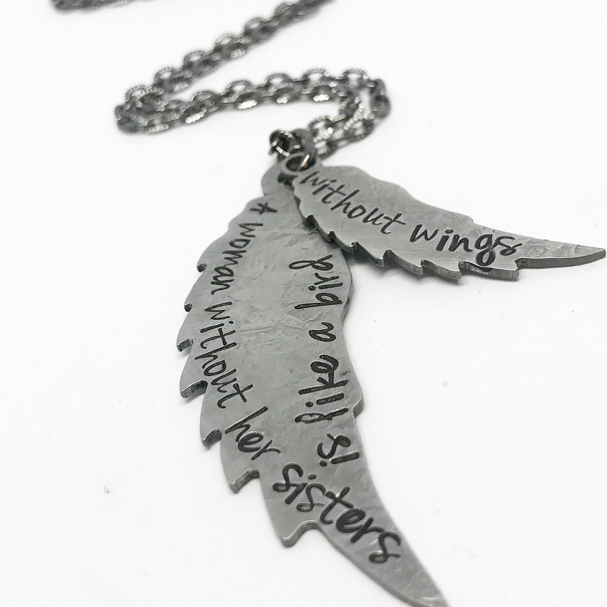 JPNinestyles's tweet photo. A woman without her sisters is like a bird without wings 

#sisters #love #friends #bffs #findyourtribelovethemhard #birdsofafeather #women #friendships #family #friendslikefamily #ninestyles #handstamped #stainlesssteeljewelry #necklace #feathers #wings https://t.co/FHthDiigdQ