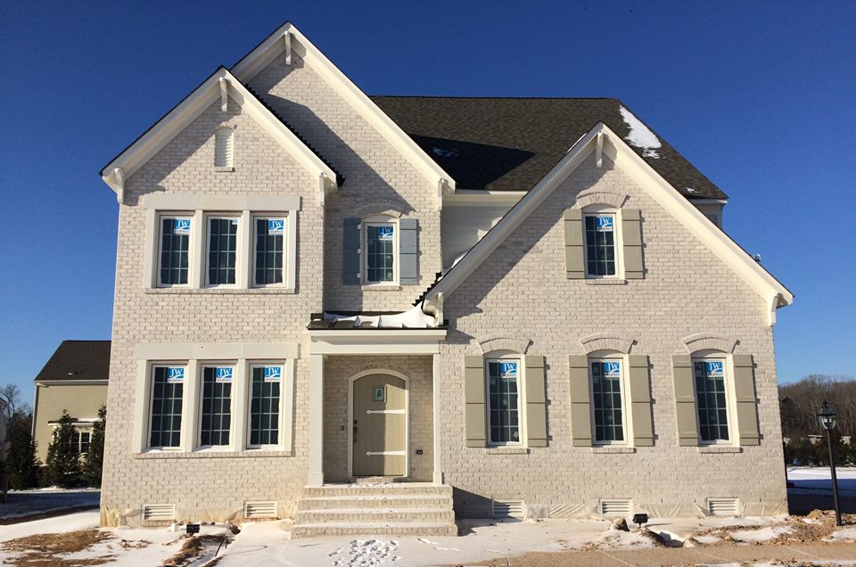 BooneHomes's tweet photo. One of our most popular plans is the #Brookstone plan. The home pictured is a brand-new #customhome with an centered front door and grand two-story foyer! We can build this plan in #Ellington at #Wyndham or the new community, #Hawksgate at #Bacova. https://t.co/VXYfqEvTDh https://t.co/32kyzoI7nY