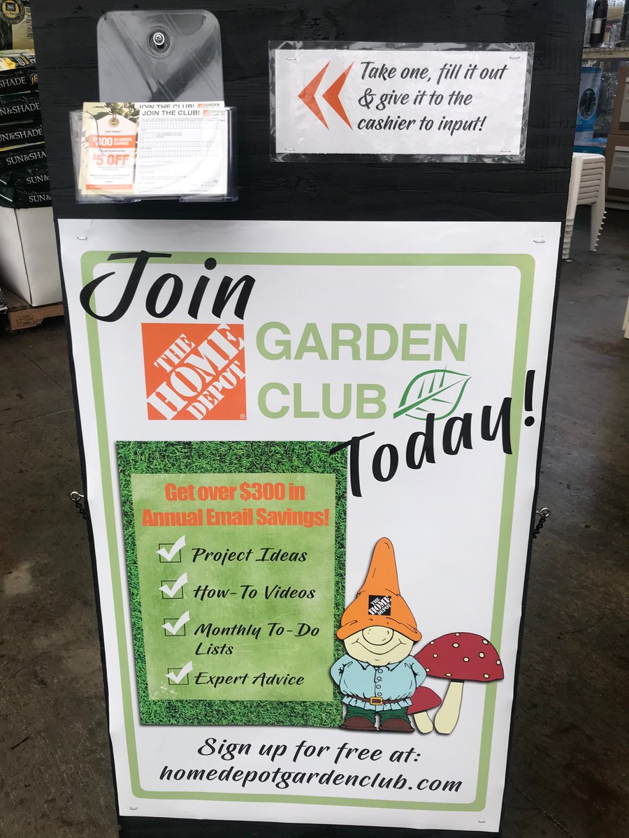 THDPNWPride's tweet photo. Team Redmond is painting the town Green! This team is in it to win it!! https://t.co/mtYE0XzO6X