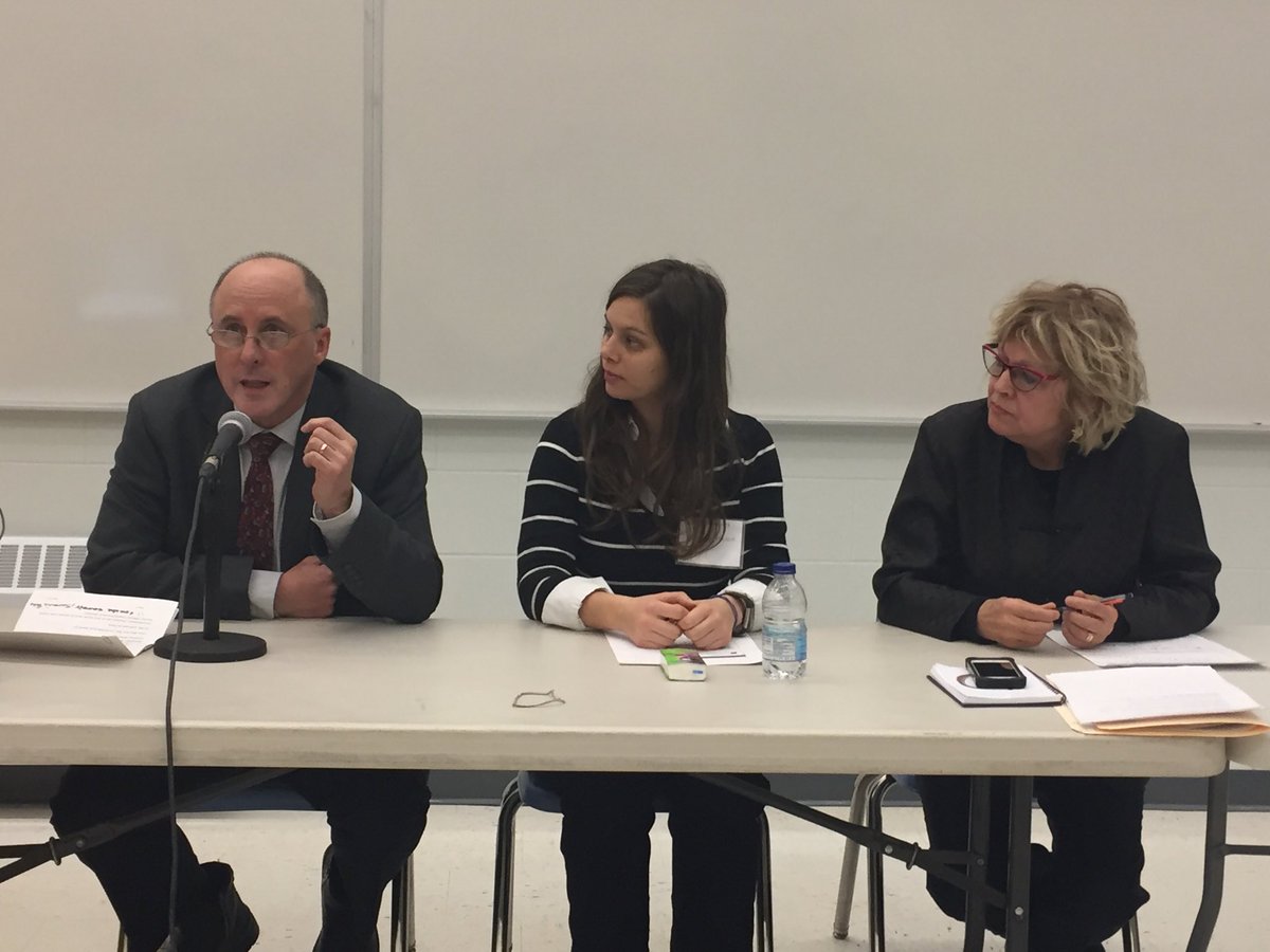 icarignan16's tweet photo. @_Acfas : le recteur de @ULaurentienne prend la parole lors de la plénière des #JSS25 de l’@AcfasSudbury https://t.co/srljM7yBOy