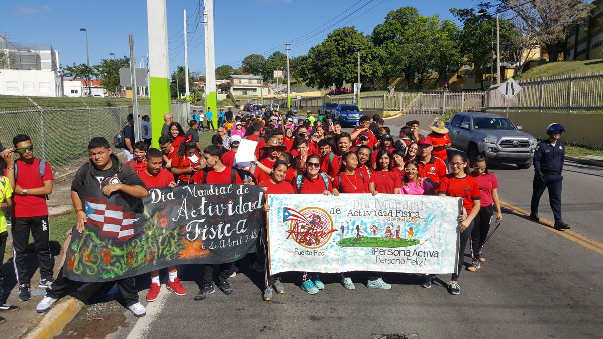 EscLCR's tweet photo. Alumnos Dia Mundial de la Actividad Física en la Marchavy Actividad realizada en el Municipio de Yauco https://t.co/v8tORbtJJf