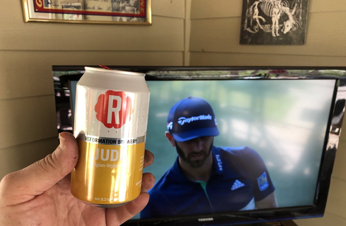 RichStolz's tweet image. @ReformationBrew Does it get any better? My favorite golf tournament and my favorite beer on a beautiful day! #setbeerfree