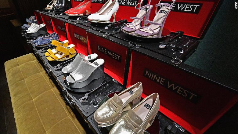 cnni's tweet photo. JUST IN: Shoe retailer Nine West files for bankruptcy after reporting it owes more than $1 billion https://t.co/sjHe8yjk7K https://t.co/2iD0foubm8
