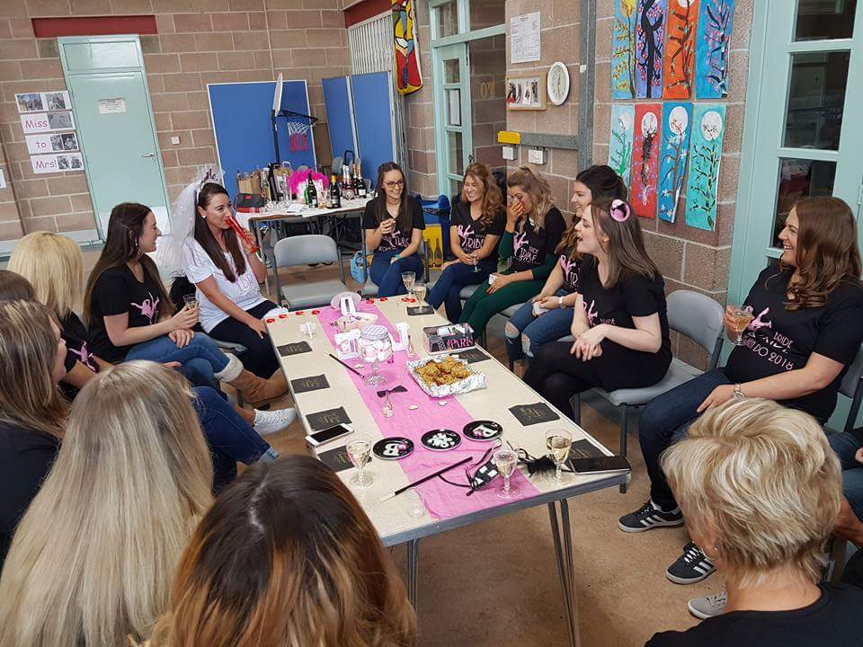 Get the girls together and celebrate your #henparty with #rachaelmellordance based in #liverpool enjoy your #liverpoolhenparty with a complimentary glass of fizz and a #freegift for the #bridetobe. 

#northwesthen #wedding #henideas #hendo