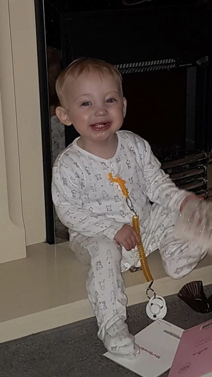 Ashjanexxx's tweet photo. My nephew Harleyโs little tubie friends my sister made him with his favourite teddy bears ... such an amazing little boy!๐ Always has a smile on his face no matter what!โค๏ธ #itsokaytobedifferent #PEGFED ๐ https://t.co/GTVSBU8dJd