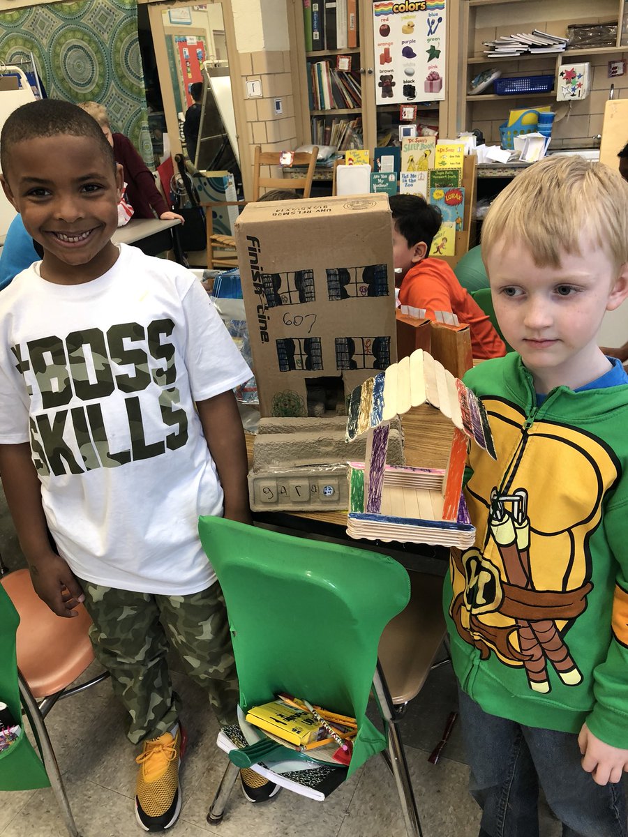 MrsWaurin's tweet photo. Ss share their STEM home assignments. Their assignment was to build a shelter. @VictoryVillaes @mroberts_bcps https://t.co/ZWStXHGUfE