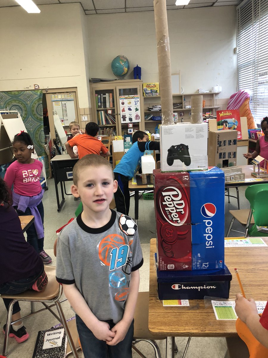 MrsWaurin's tweet photo. Ss share their STEM home assignments. Their assignment was to build a shelter. @VictoryVillaes @mroberts_bcps https://t.co/ZWStXHGUfE