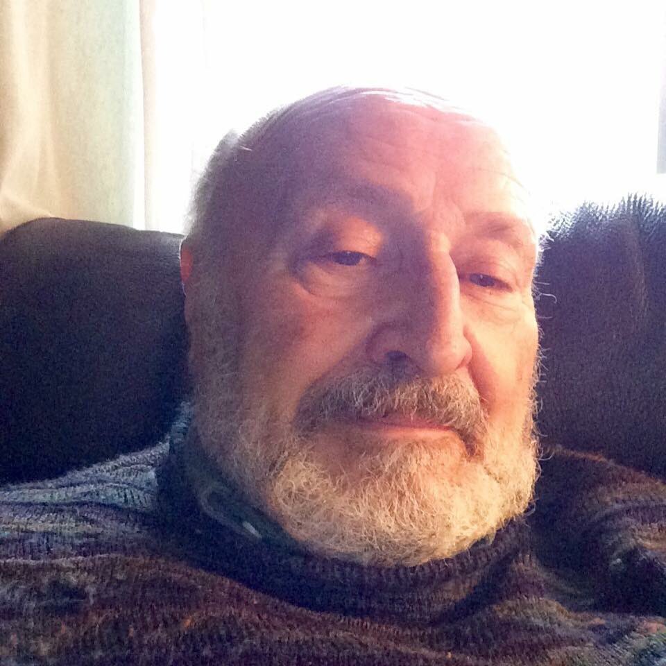 RussellRowles's tweet photo. Rip mate You took me in as a son Annie and you. I will never forget our heated political chats and you let me marry your daughter xxx #loveyou #alwaysdid #alwayswill #drinkbuddy #bestblokeever https://t.co/5mXVWubefb