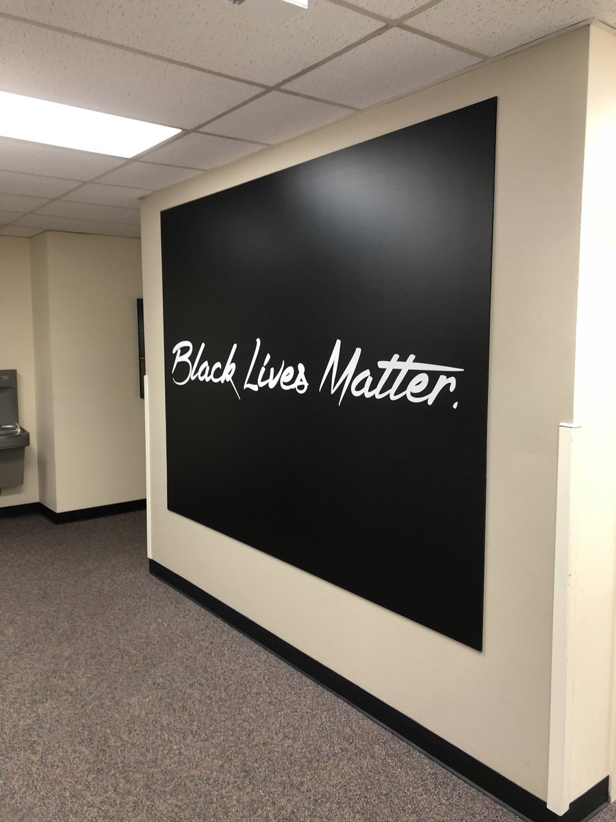 DrAprylA's tweet photo. So glad to see this at @DUGSPP! Psychology recognizing the national issue of gun violence #BlackLivesMatter https://t.co/1xere61qhW