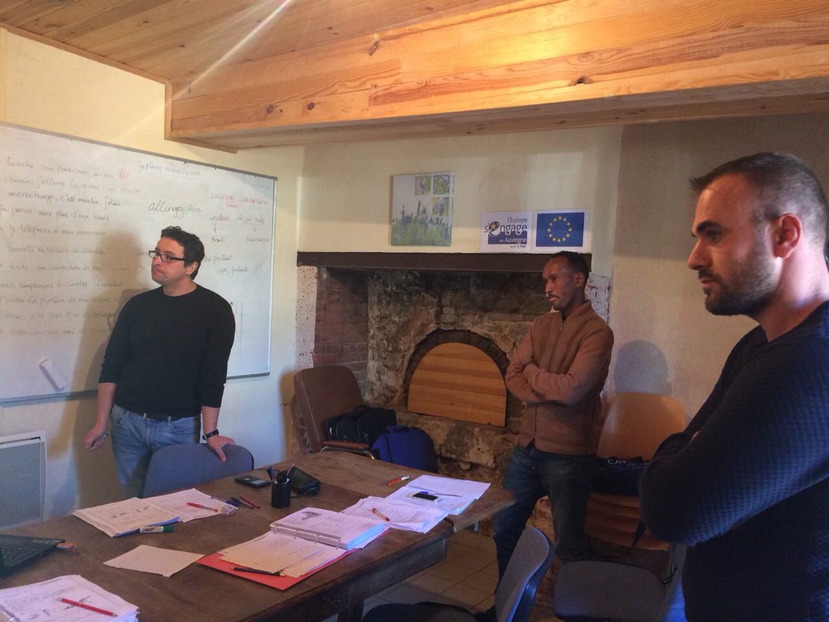 B_Peyrol's tweet photo. #LeVernet #Temps1
Visite d’une entreprise d’insertion sociale @jardinsCocagne #Ess
-> réseau d’insertion sociale par le maraîchage -> jardin #biologique #collectif #insertion
Quelle belle réussite pour notre territoire ! @N_Hulot @ItierCh @murielpenicaud https://t.co/Lrsi3tjywK