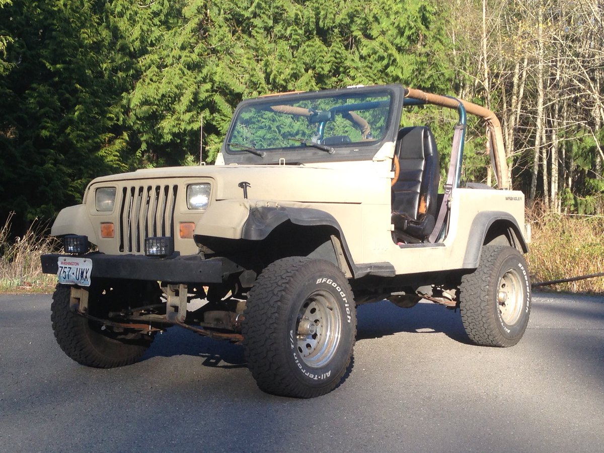 As much as I love my #JK I constantly day dream about owning another #YJ and it kills me😭 <a href="/Jeep/">Jeep</a> #JeepLife #JeepMafia #Wrangler #FlashbackFriday