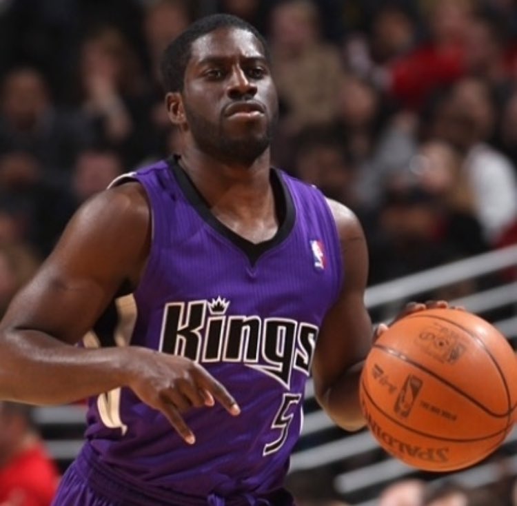 Sacrament0Kings's tweet photo. 👑KINGS TRIVIA👑
Can you name this former Kings point guard by heart!? No cheating! 🤨😏
#KingsTrivia #SacramentoProud #NBA #SacramentoKings #Kings https://t.co/OcSKczcXAG