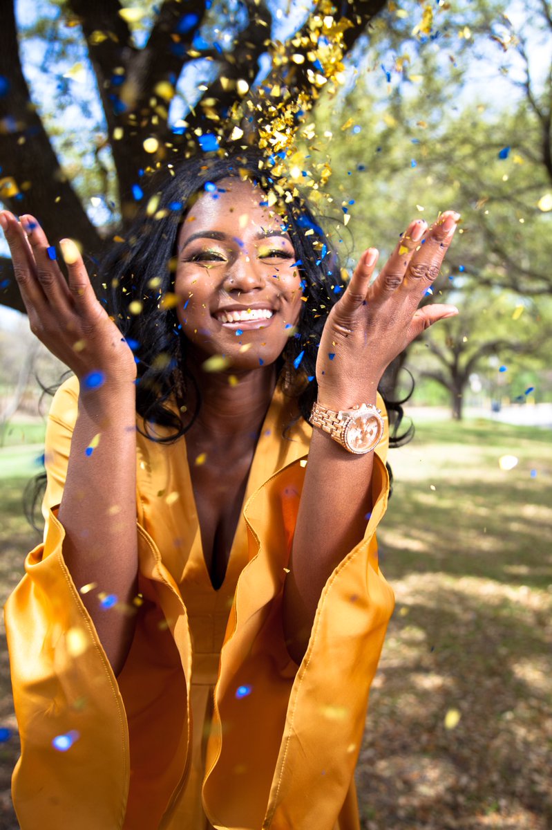 Adailey2018's tweet photo. ✨ Graduating with my Bachelors of Science in Nursing 💉
✨ Just got a job offer...Austin here I come! #employed

Trust in the Lord with all your heart
 and lean not on your own understanding;in all your ways submit to him,and he will make your paths straight
- Proverbs 3:5-6 https://t.co/KHhM2tr6qD