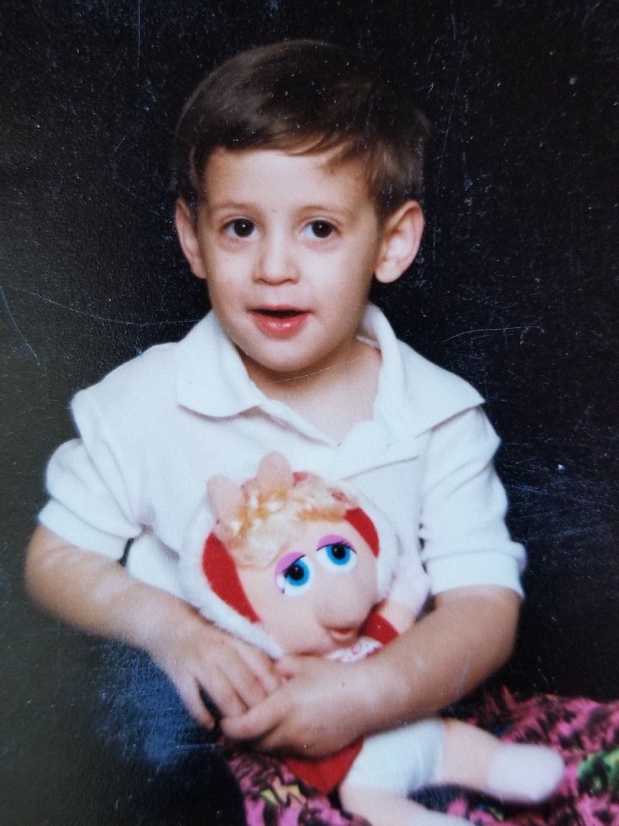 skabrewing's tweet photo. Tonight we tap Wee Trevy, a Wee Heavy w/ dark cherry puree aged on oak by our lead brewer, Trevor (pictured here as a wee one). #coloradocraftbeerweek #beerrelease #MissPiggy @coloradobrewers https://t.co/EHlnbpaISs