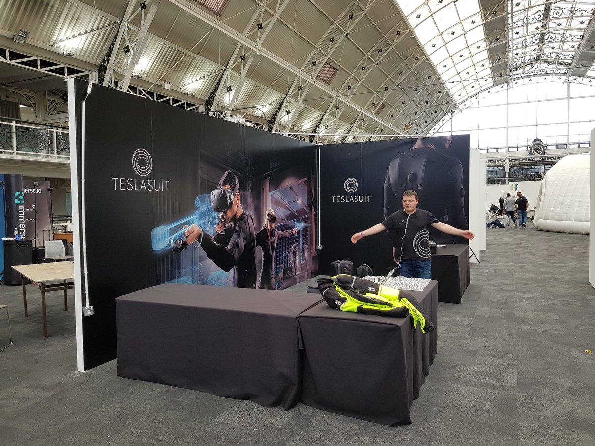 Day 2 out of 3 done at <a href="/FTNSHOWS/">FutureTechNow</a>. Both tired and excited at the same time. Go go team @real_teslasuit! #teslasuit #FutureTechNow #vr #ar #future #tech #london