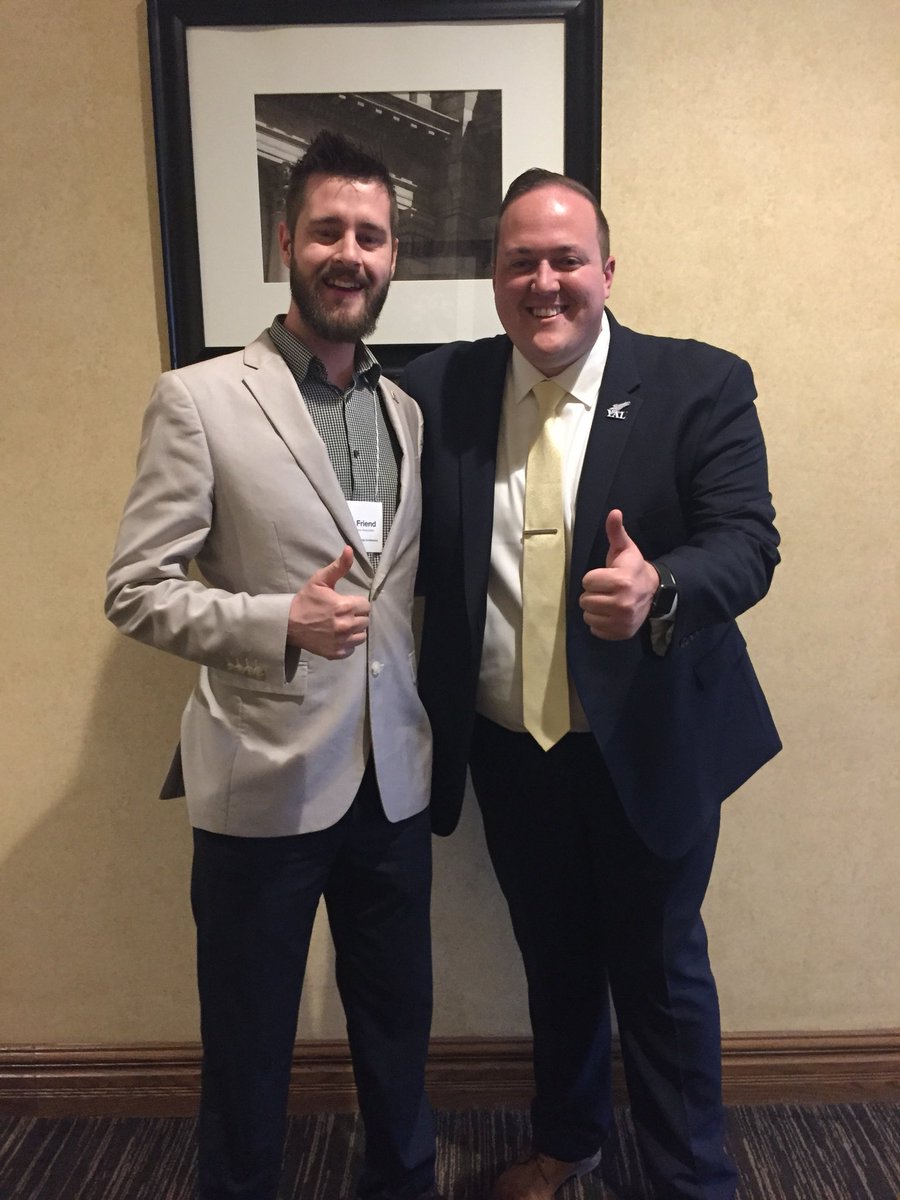 .@LeadPA got to meet up with @LibertyCliff from @YALiberty #FeaturedSpeaker haven’t seen him since our student government days at @PittJohnstown #upj #PLC2018 #MBAGovAffairs #conservative #Constitutionmatters #MakeLibertyWin