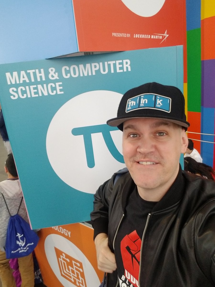 ProfLyrical's tweet photo. #MTBoS rapping with the kids at @USAScienceFest during @amermathsoc game show, "WHO WANTS TO BE A MATHEMATICIAN?" https://t.co/JoMN82Q9dy