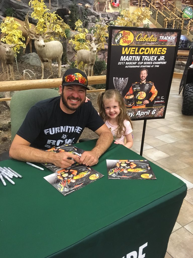 FalciAdaptive's tweet photo. Not sure who’s having more fun here. 🤔😂 #MeetMartin #FavoriteDriver https://t.co/YN4Dfr9cr8