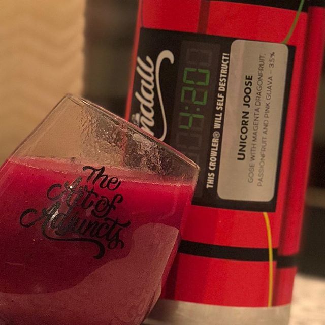 TheBeerBanker's tweet image. #unicornjoose from @theanswerva #theartofadjuncts #andall #RVAbeer #757beer #VAbeer #craftbeer 🦄🍺 ift.tt/2EuvQNO