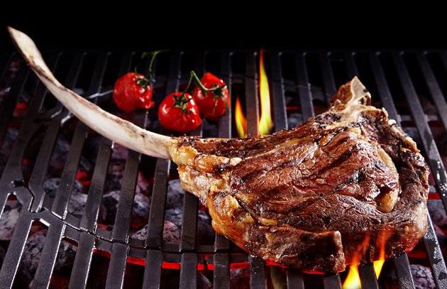 sraichlen's tweet photo. Have you accepted the grass-fed beef "1LB Challenge"? Read more about @StraussMeats' consumer awareness campaign here: https://t.co/8pL0I2r0y3 https://t.co/YRw9D5Ajry