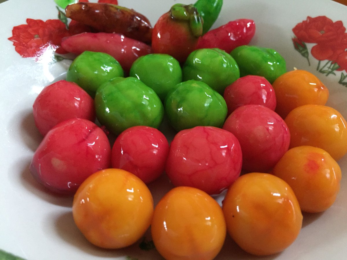 Mazeetoh_Smt's tweet photo. ก็รู้ว่าชอบกิน ถึงทำ 🍉🌶🍊🍎 https://t.co/DNyl6ywTzx