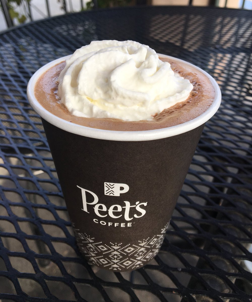 how teetotalers get down: the extra chocolately decaf mocha at <a href="/peetscoffee/">Peet's Coffee</a> #espressoyourself ☕️💕🤘🏼

#mydayinla via <a href="/TheStudiocity/">StudioCity</a>