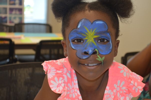 FGOpera's tweet photo. This Sunday 4/8, FGO is hosting a FREE Family Day at the Miramar Cultural Center. This free event features hands-on activities, live performances, interactive experiences, and the thrill of live theater! We hope to see you there!
#FGOpera #FGOStrong #CityOfMiramar #FamilyDay https://t.co/S8x1KIpSXL