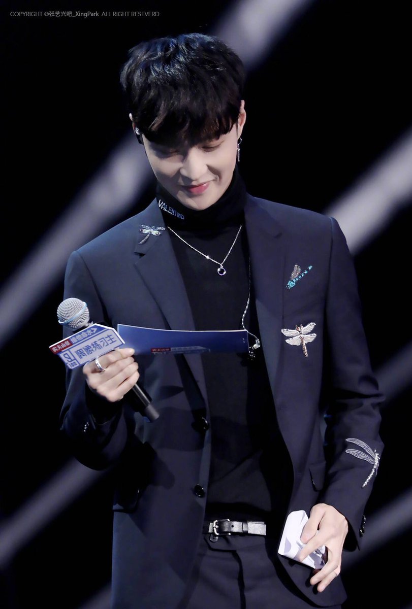 EXOGlobal's tweet photo. [HQ] 180406 #레이 #LAY Cr: XingPark
https://t.co/7J3QwRFLFn
https://t.co/X35qmIu2XN
https://t.co/wuXlodsepk
https://t.co/7syWdk2Bff

#PremiosMTVMiaw #MTVBRKPOPEXO @weareoneEXO https://t.co/GBsE0JDK0Z