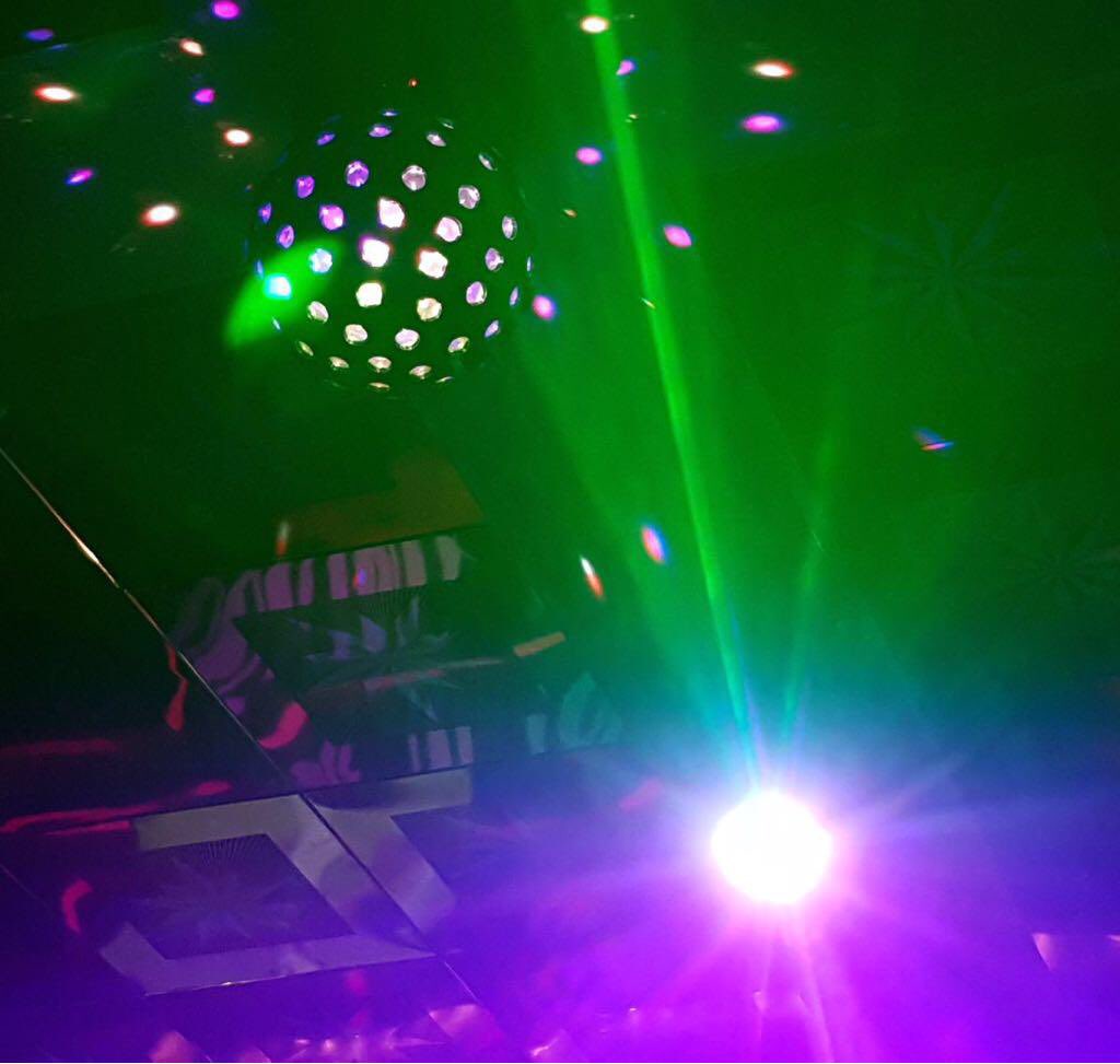 La Rumba es esta noche en #5TO5PANAMA #DISCOPLAYROOM #PARTYALLNIGHT #DRINKS #MUNCHIES #DANCING #GAMES