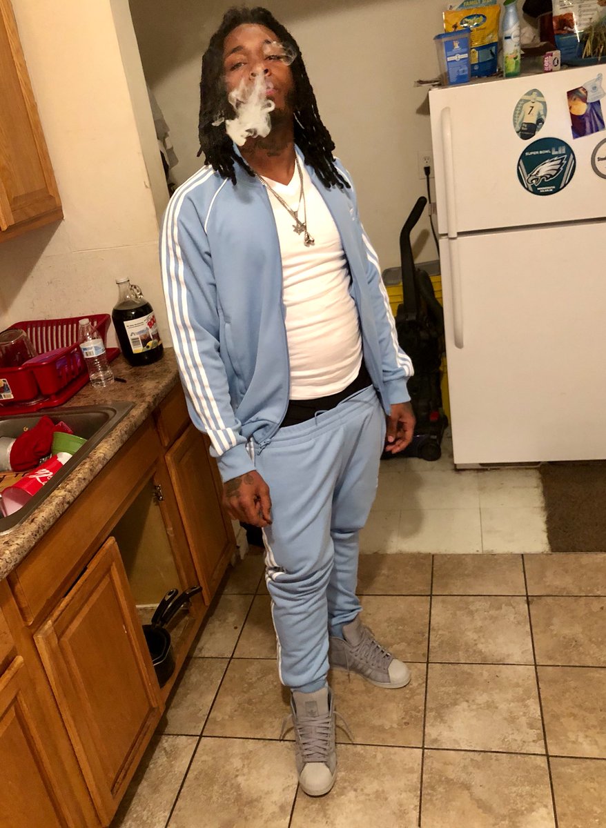 Talk_Money_'s tweet photo. How Kould U Hate Me 🔥🗣🎯 https://t.co/hF4mAEBQEO