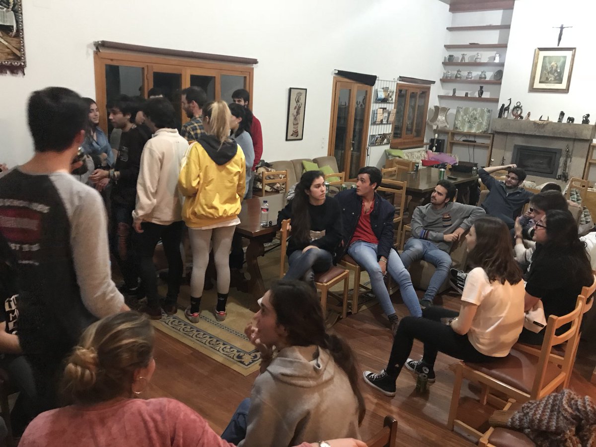 Nuestros monitores con más ganas que nunca preparan ya el campamento la Vid 2018 en Becerril de la Sierra... QUEREMOS SOÑAR junto vuestros hijos <a href="/buenconmadrid/">Buen Consejo Madrid</a> @CSASevillaPasto <a href="/sanagusmadrid/">Colegio San Agustín - Madrid</a> #Negrales <a href="/csasantander/">Colegio San Agustín</a>
