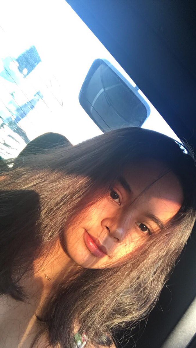 itsDownaaa's tweet photo. hi 😬 ezz let me ruin your dayyy. https://t.co/vQh79msWfl