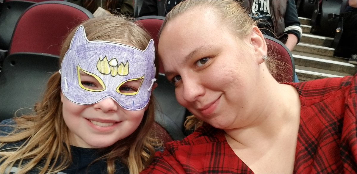sarah_wolverton's tweet image. Let's go Monsters!!! Ready for a W!!!!

@TweetQTV  #TweetYourSeat #30minutehero

Section 128, row 5, seats 1&amp;amp;2