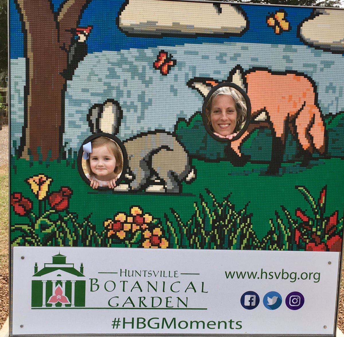 albldr's tweet photo. The Legos are Brilliant in the Gardens! 😍 #HBGMoments https://t.co/mW0fRKGRDH