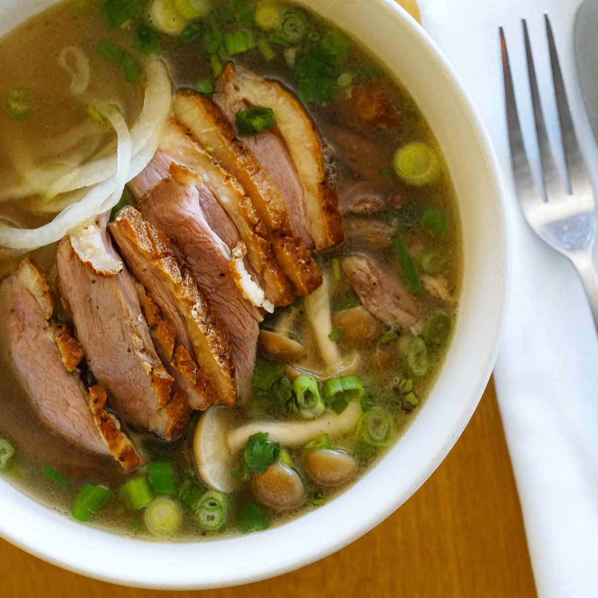 ngonbistro's tweet photo. Slow cooked duck phở broth, duck breast, duck confit, beech
mushrooms, rice noodles #mysaintpaul #duckphở #mnwinter #ducksoupforthesoul #rohanduck #FUwinter #youknowyouwantsome #duckfat #phở #foodporn #whileitlasts https://t.co/1pebAHtIyW