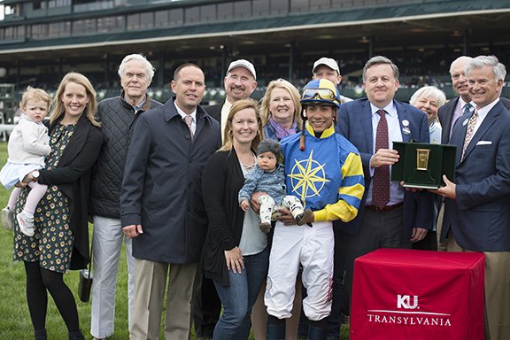 BH_AEberhardt's tweet photo. #AnalyzeIt with @jose93_ortiz wins G3 Kentucky Utilities #Transylvania @Keenelandracing for Bill Lawrence and Chad Brown More @BH_AHughes @LGEKU https://t.co/psoTlsPZma