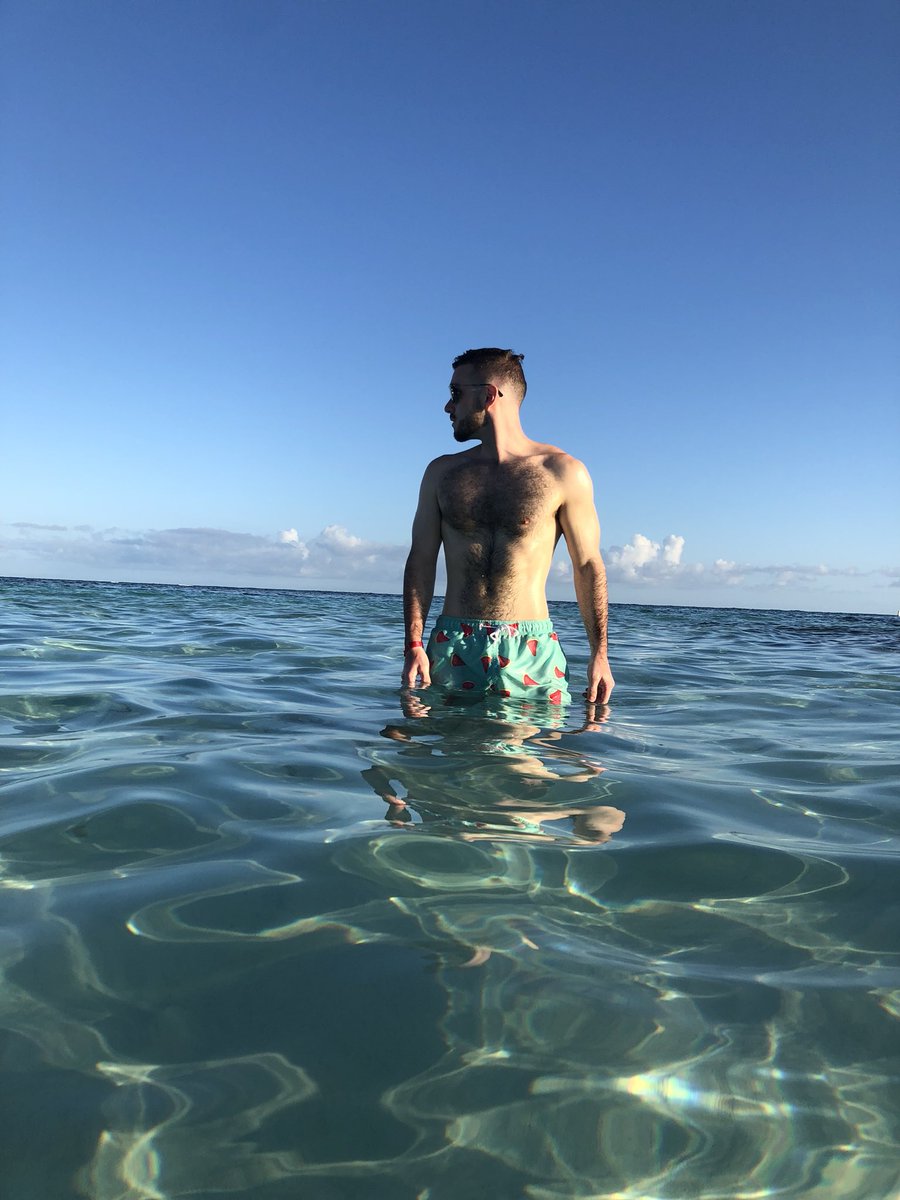 Michael Rizzi tweet media