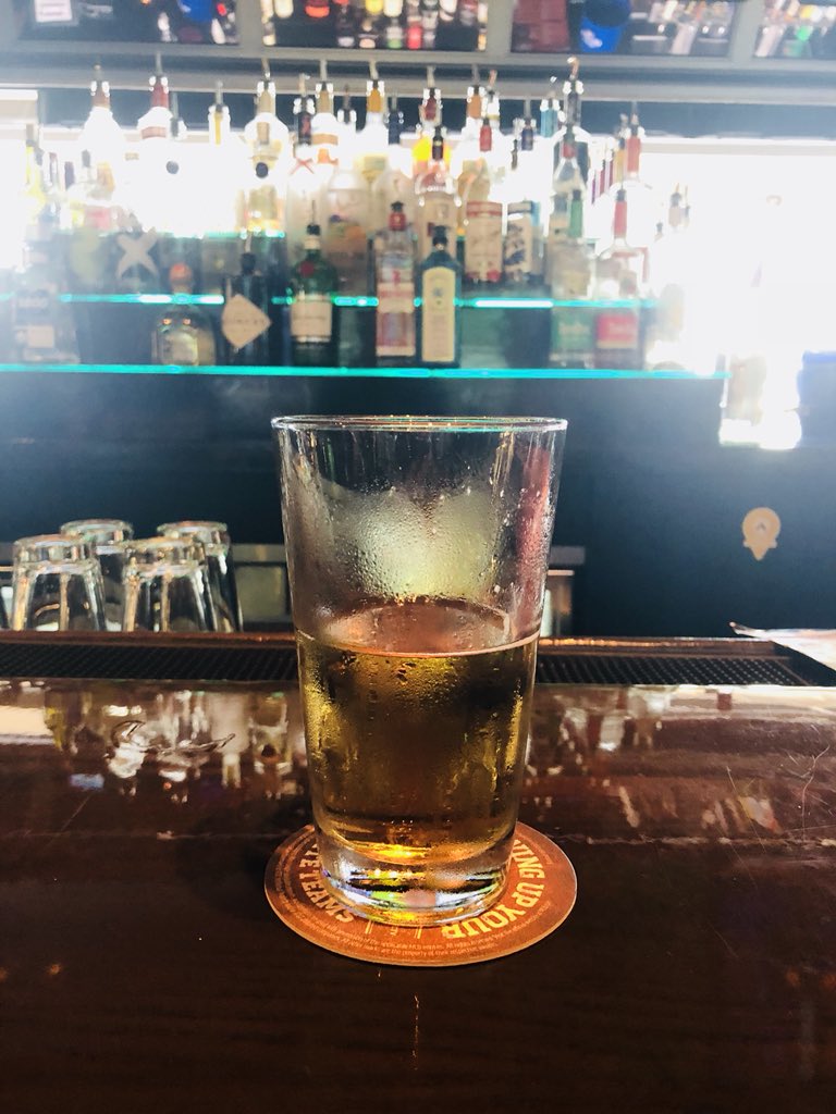 50ShadesofMcKay's tweet photo. This beer has never tasted so glorious! @_SportsLegends https://t.co/GDAq8Nrlul