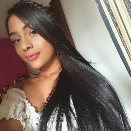karolaycv's tweet photo. #NuevaFotoDePerfil https://t.co/bKXIVCimYt