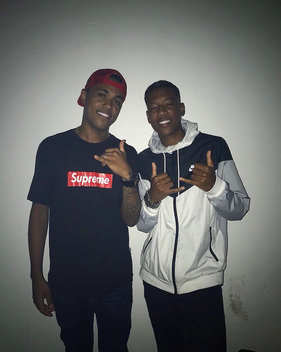 Djroh_dm's tweet photo. Pega a visão 🔥🎶🇧🇷 @mcAlyssonrd https://t.co/NcJP9JA5Bi