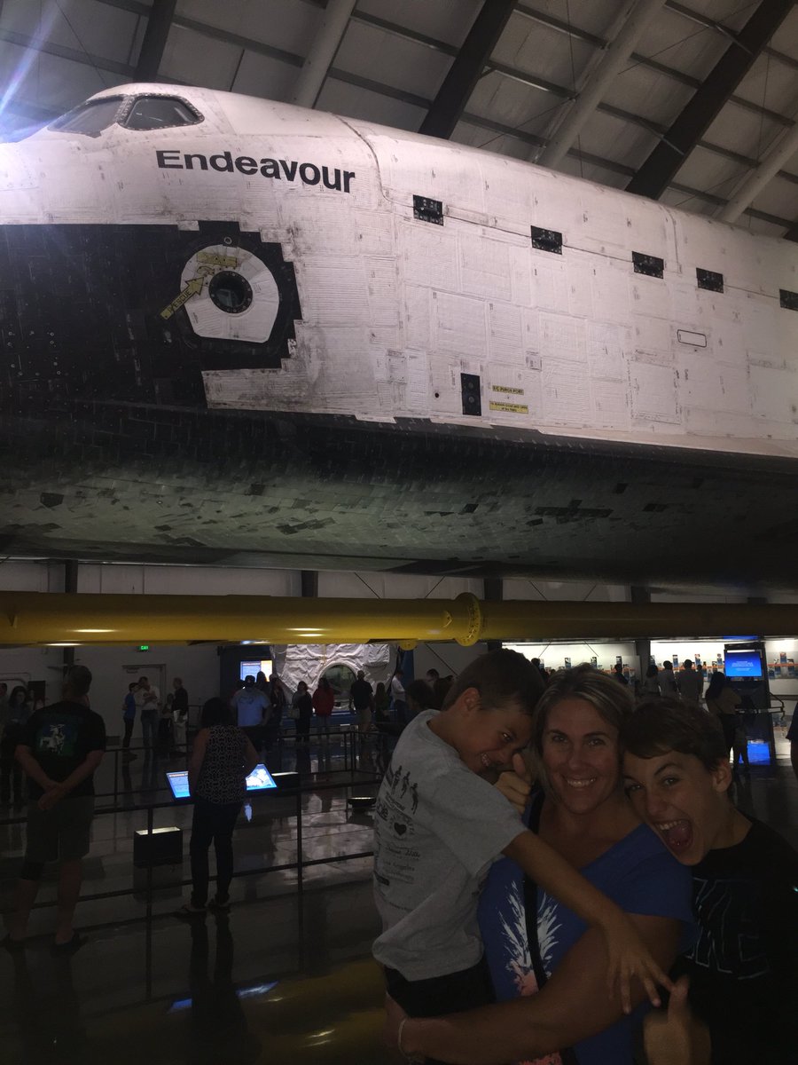 russellyt's tweet image. We took an endeavor to see the Endeavor 😎 #poorlighting