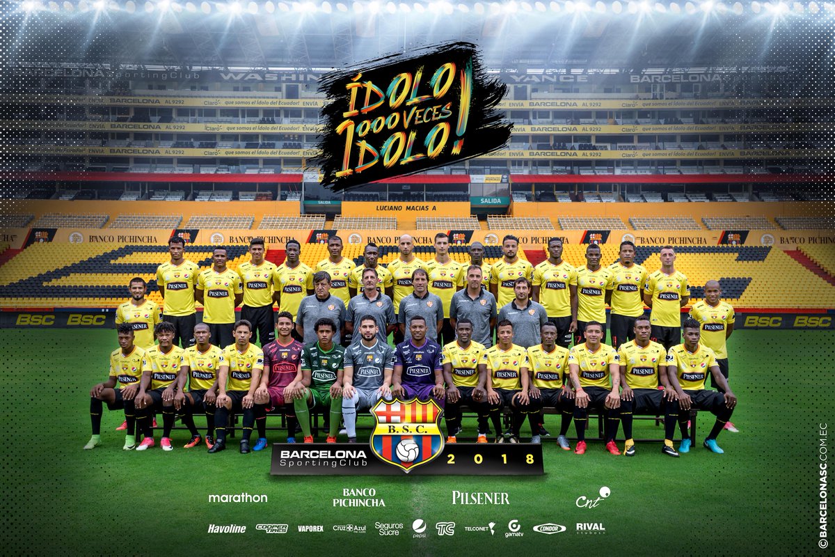 Un equipo y una hinchada Monumental juntos por un mismo objetivo. [ Foto oficial #BSC2018 ] #Ídolo1000vecesÍdolo!