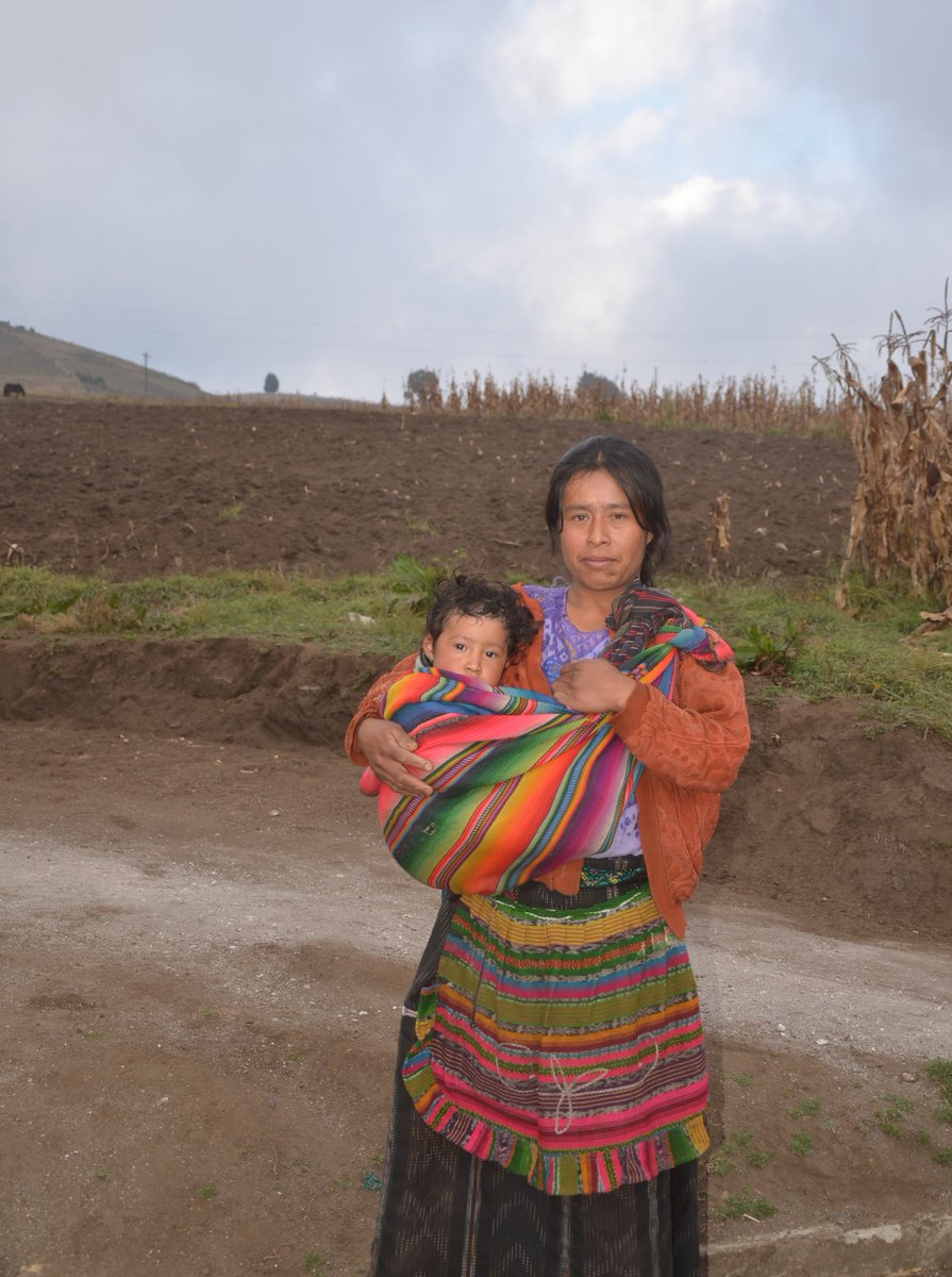 Yabal_'s tweet image. In our #MondayMujer, meet María: she is an artisan woman and always able to learn new techniques :) yabal.org #Yabal #Monday #MondayMotivation #MondayMood #Mujeres #Women #MondayInspiration #WomanArtisan #Guatemala #IndigenousWomen #GuatemalaEveryDay