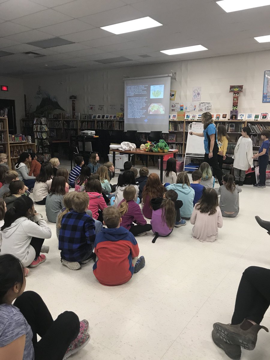MountAlbertPS's tweet photo. Thanks Mrs Masters for a very informative oral hygiene presentation #flossfirst #healthymouth https://t.co/oQLRpLNQxS