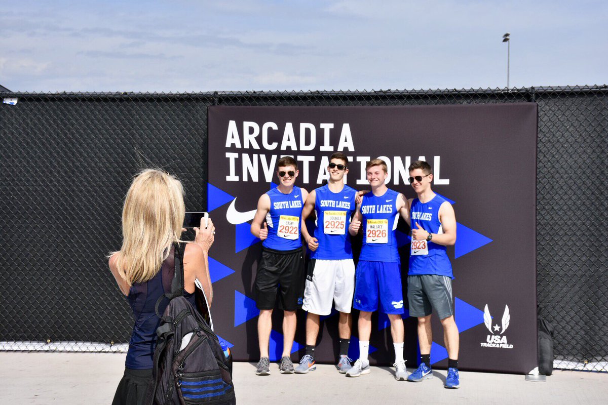 ArcadiaUnified's tweet photo. Excitement is building as we are just a few minutes away from the start of the Arcadia Invitational! More than 4,000 athletes from 31 states & 6 countries will be here with more than 10,000 spectators over 2 days! #mydayinla #ArcadiaInvite #ArcadiaInvitational #niketf https://t.co/9ZdwdC1YtR