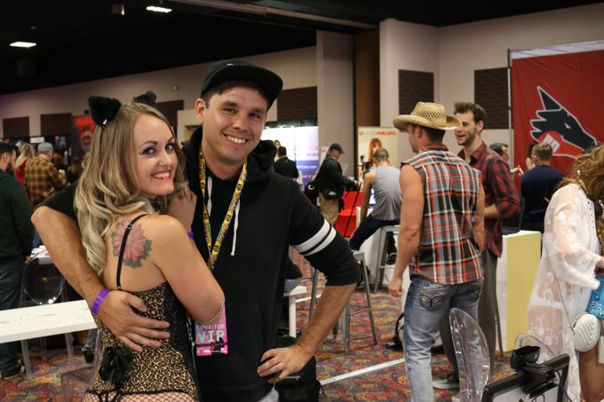 Lusting over @wandrlustlovers at the @chaturbate booth at @EXXXOTICA https://t.co/rxSmtWhZaQ<a class="tags" target="_blank" title="On Twitter" href="/?out=eyJ0eXAiOiJKV1QiLCJhbGciOiJIUzUxMiJ9.eyJpYXQiOjE3MjE4NDAwNDksImlzcyI6InR3cG9ybnN0YXJzLmNvbSIsIm5iZiI6MTcyMTg0MDA0OSwiZXhwIjoxNzUzMzc2MDQ5LCJyZWRpcmVjdF91cmwiOiJodHRwczovL3R3aXR0ZXIuY29tL3dhbmRybHVzdGxvdmVycyJ9.hz4nEFXhx7Yv1osreajn-z1GkZCPaltm7AJ2ydGouzUr4aMrah5ZcnwPugrtaYh-8YzxVbM8VBrp8Hvw_WyhUQ">@wandrlustlovers</a><a class="tags" href="/tag/chaturbate">@chaturbate</a>